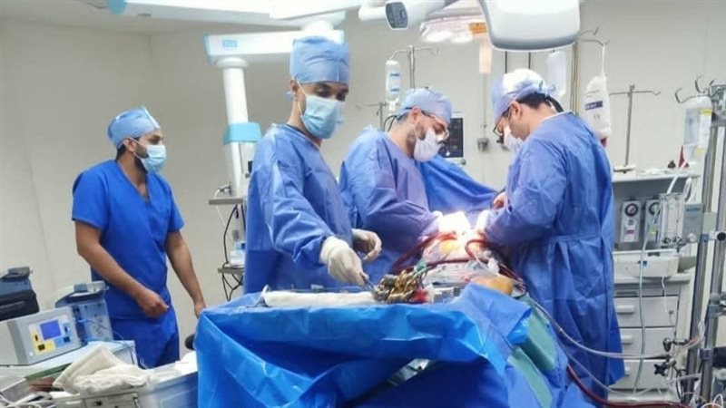 أثناء الجراحة، فيتو
