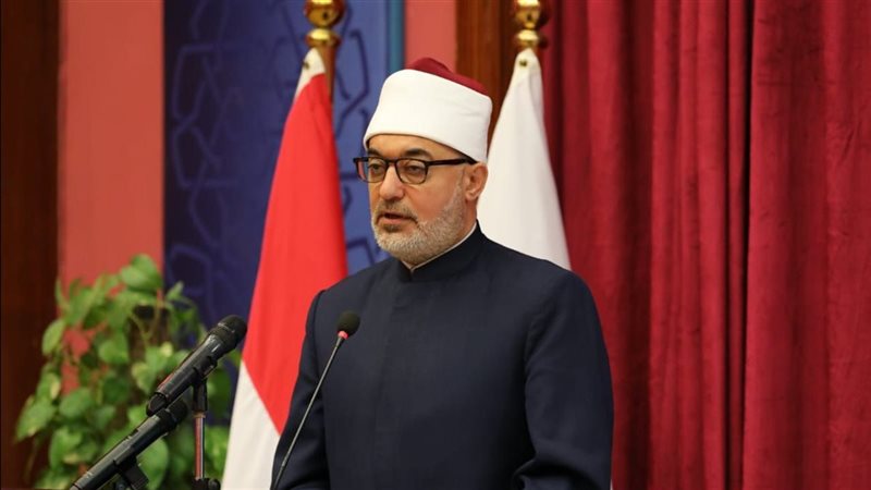 الدكتور نظير عياد