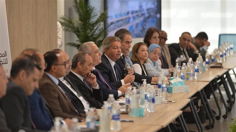 اللجنة الرئيسية لتطوير