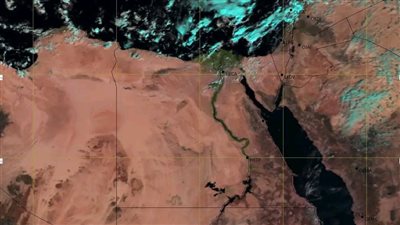 الأقمار الصناعية ترصد تغيرا في الأجواء، سحب منخفضة تتجه نحو القاهرة الكبرى والفيوم