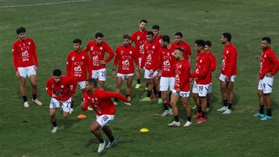 منتخب مصر المشارك في كأس العرب يختتم مرانه قبل مواجهة الجزائر وديا (صور)