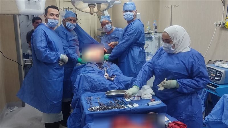 استئصال ورم 22 كيلو