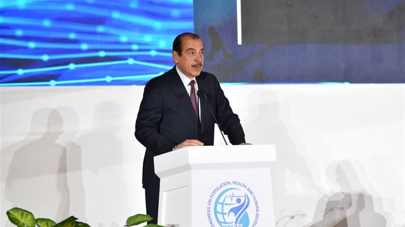 د. عمرو قنديل 