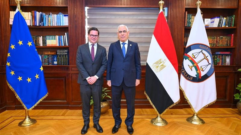 النائب العام، فيتو