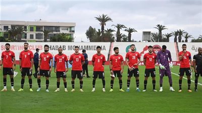 استعدادا لكأس العرب، محمد شريف يقود هجوم الفراعنة أمام الجزائر 