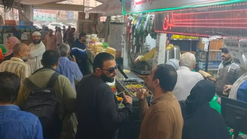 إقبال كبير على المعرض