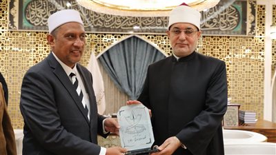 مفتي الجمهورية يستقبل وفدًا رفيع المستوى بولاية بهانج الماليزية لتعزيز التعاون العلمي