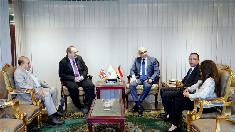 جامعة عين شمس 
