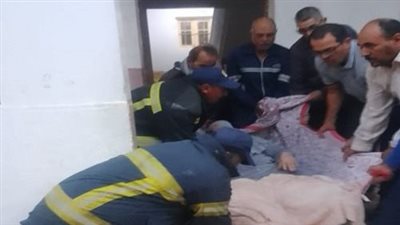 أمن البحيرة يستجيب لاستغاثة سيدة لنقلها إلى المستشفى 