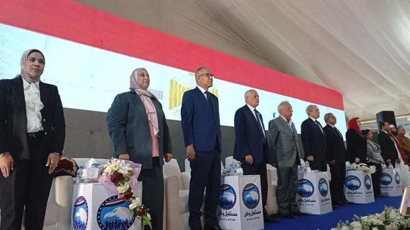 بعض من مرشحي النواب