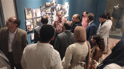 لمناقشة كتاب 