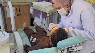 الكشف على 1020 مواطنًا خلال القافلة الطبية بقرية طوسون بالإسماعيلية