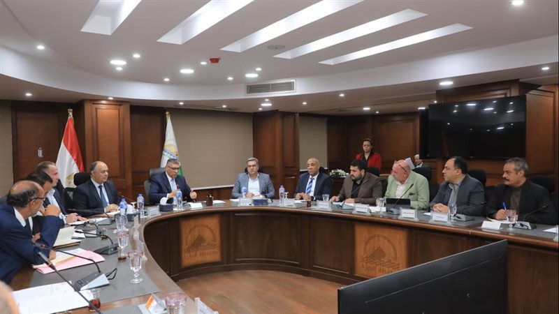 محافظ الجيزة 