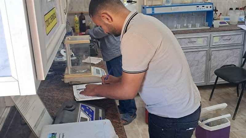 جانب من الحملة، فيتو
