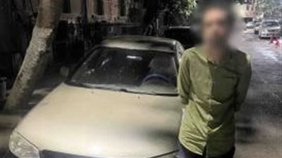 ضبط قائد سيارة بتهمة دهس شخص أثناء عبوره الطريق بوسط البلد 