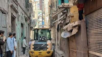 تقرير اللجنة الهندسية يكشف سبب انهيار عقار جزئيا في حدائق القبة 