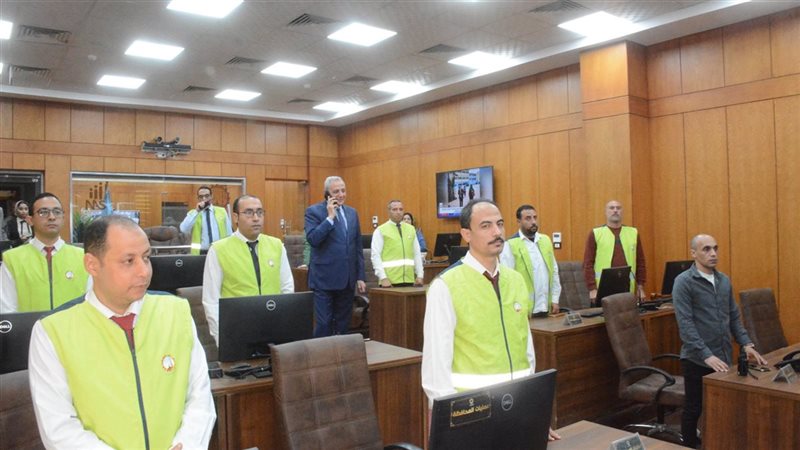 محافظ الغربية يتابع