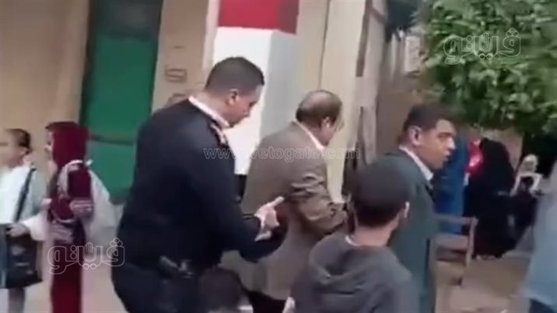 مشادة عنيفة داخل