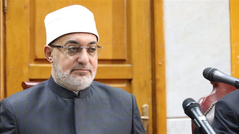 مفتي الجمهورية نظير