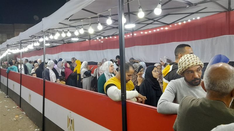 اقبال علي اللجان