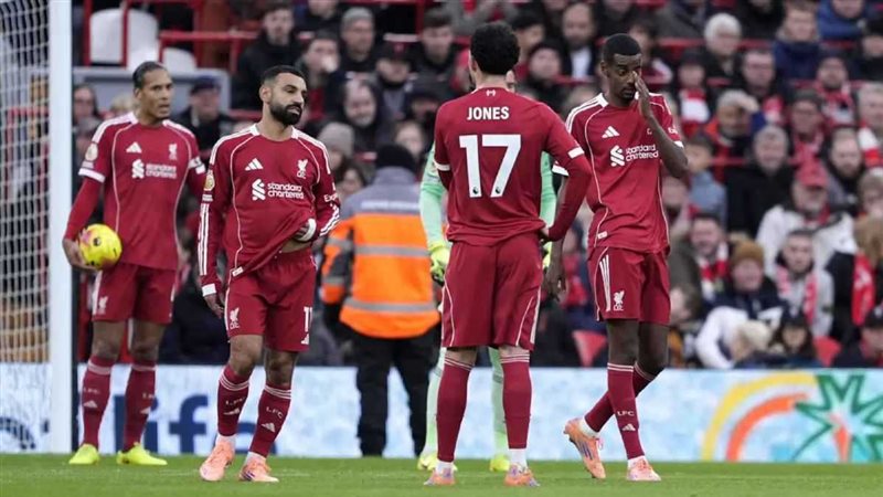 لاعبو ليفربول 