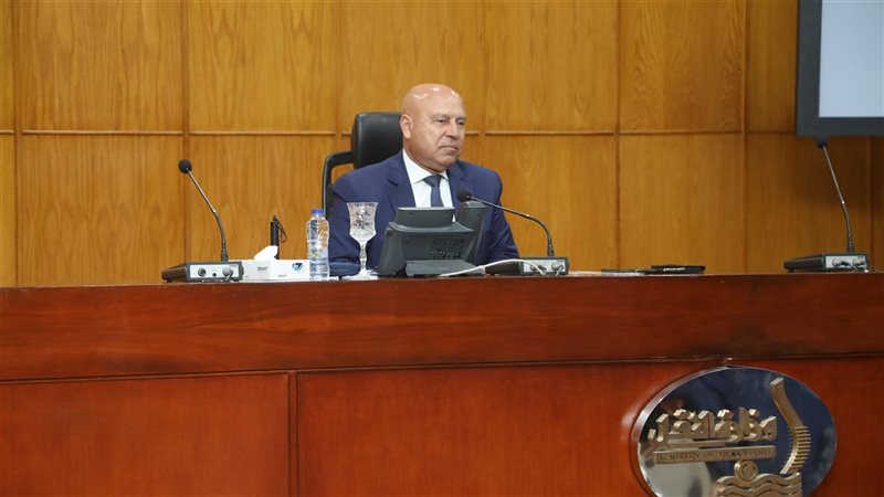 وزير النقل الفريق