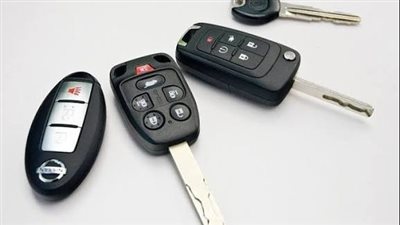 مفاتيح السيارات من معدن بسيط إلى أنظمة ذكية أيها الأفضل؟