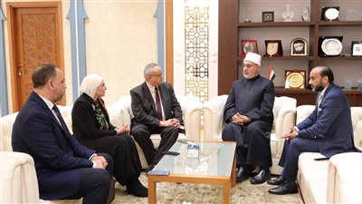 مفتي الجمهورية يستقبل مدير مكتبة الإسكندرية لبحث التعاون المشترك