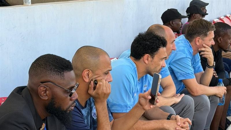 بعثة بيراميدز 