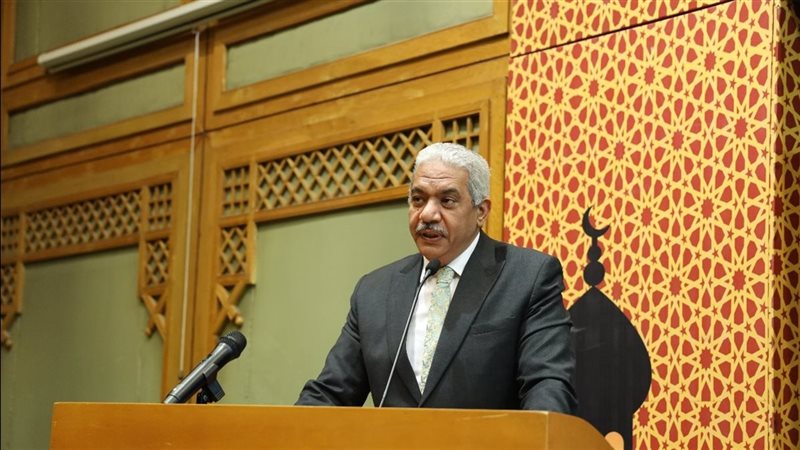 الدكتور محمود صديق،