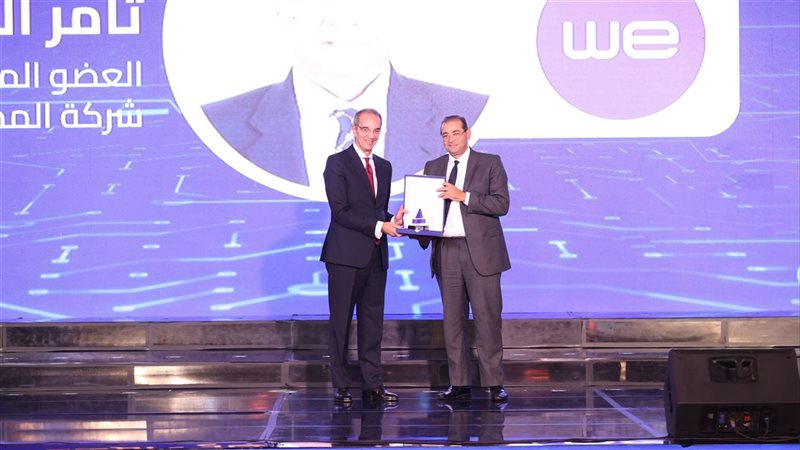 د.عمرو طلعت والمهندس
