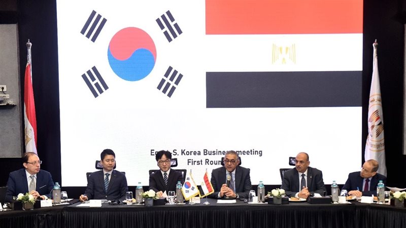  الاجتماع الأول للجنة