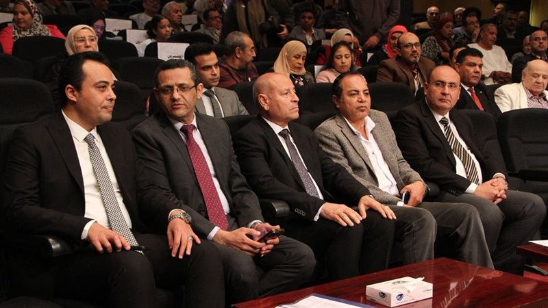 حفل توزيع تأشيرات