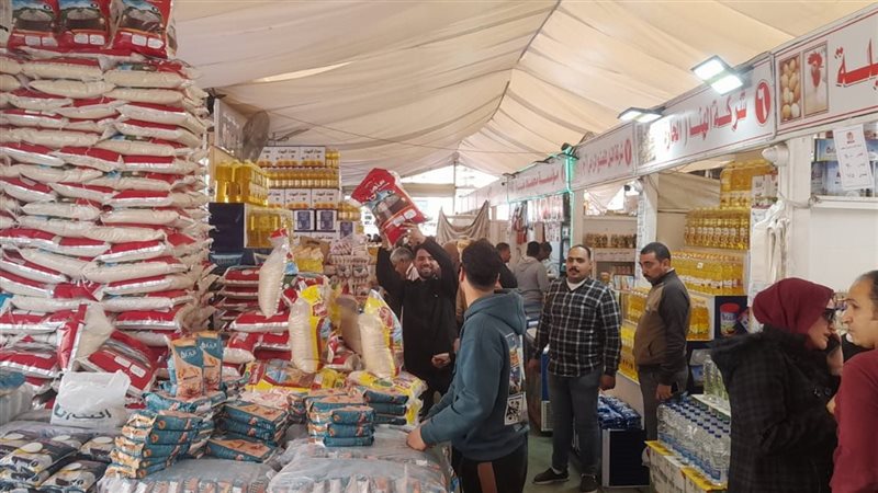 اقبال علي الشراء