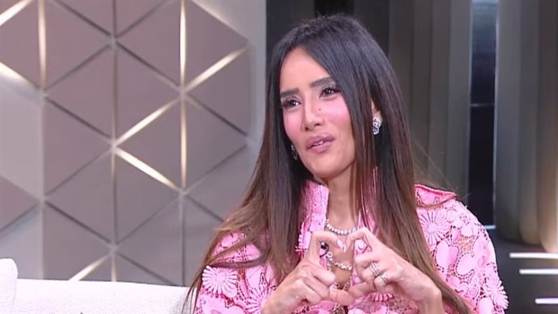 الفنانة زينة، فيتو