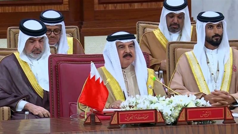 ملك البحرين خلال