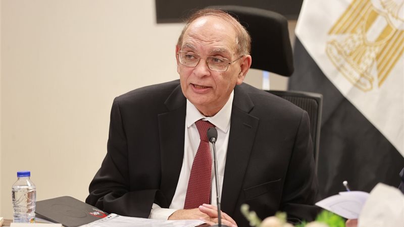 د.حسين خالد 