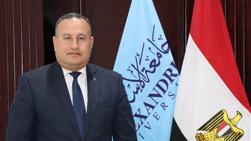 رئيس جامعة الإسكندرية
