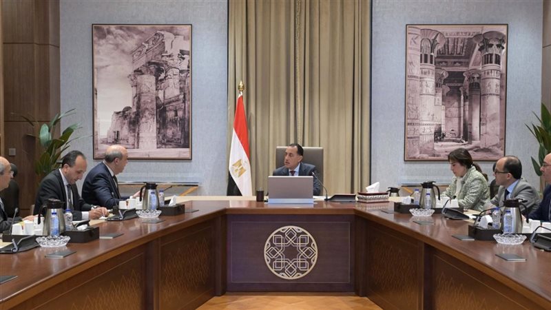 اجتماع برئاسة الدكتور