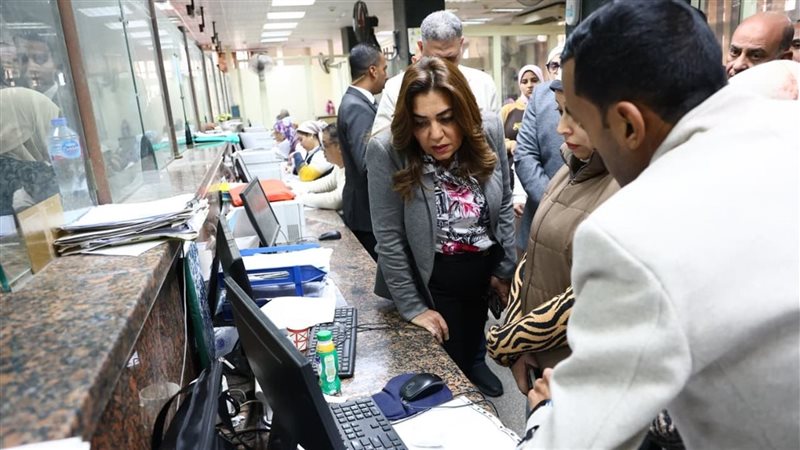 منال عوض، فيتو