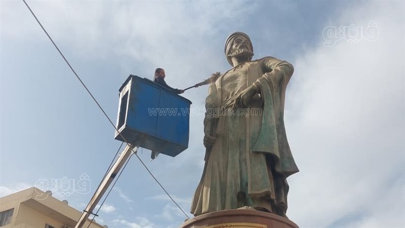 تمثال الإمام البوصيري