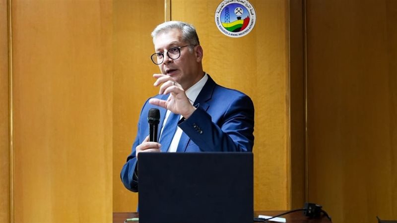 وزير البترول،فيتو
