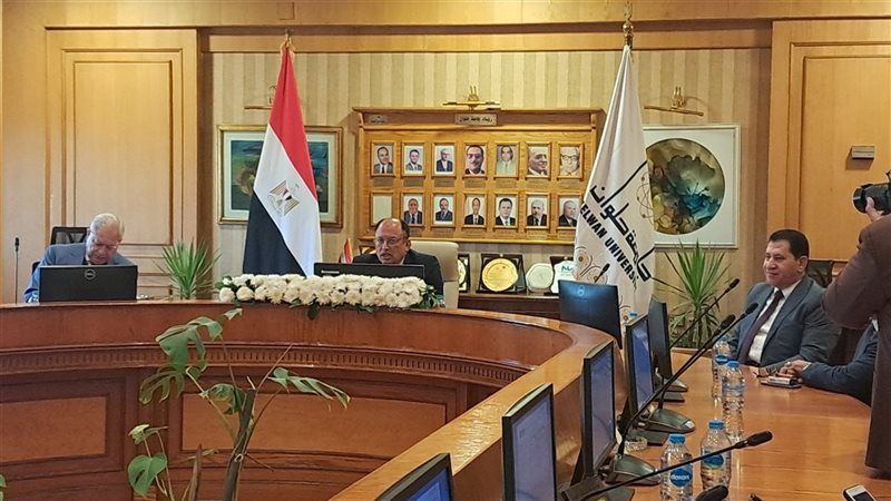رئيس جامعة العاصمة،