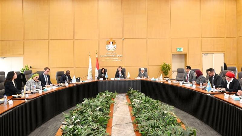 وزير الإسكان