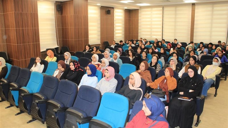 جامعة عين شمس 
