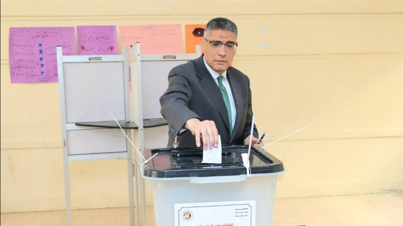 محافظ الجيزة 