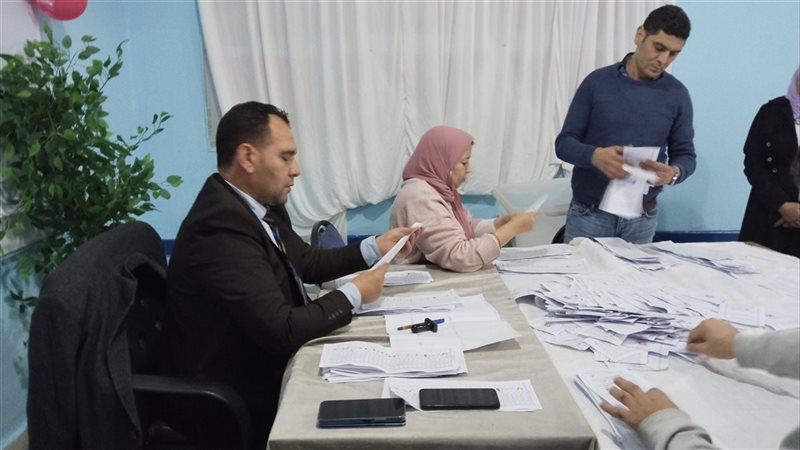 فرز الأصوات، فيتو