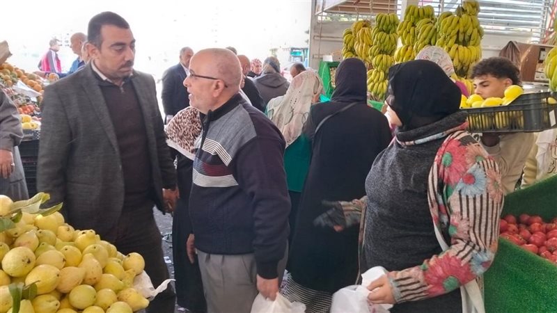 إقبال على المعرض