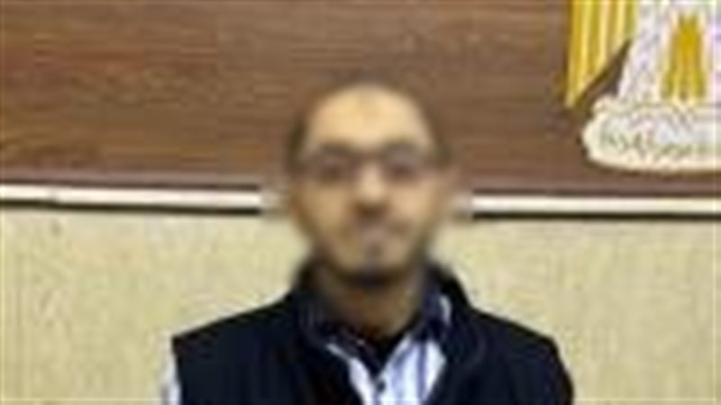 مدرس يعتدي على طالبة