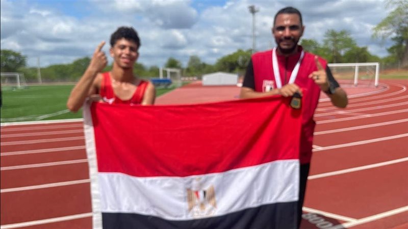 يوسف محمد لاعب منتخب